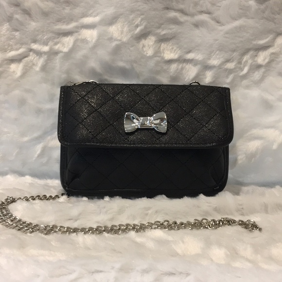 Handbags - Black Quilted Clutch Crossbody
